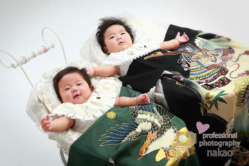 お宮参り 双子の赤ちゃん